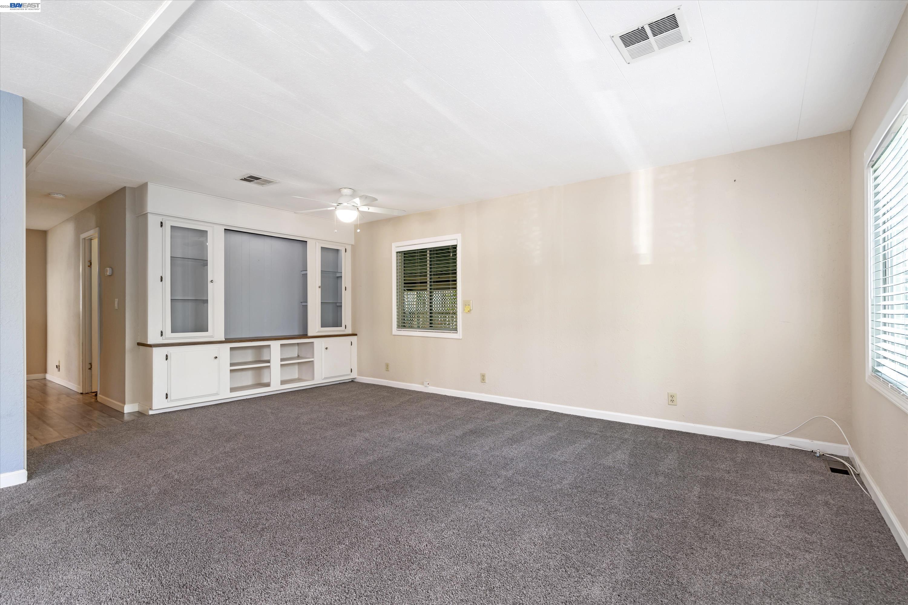 3263 Vineyard Ave # 62