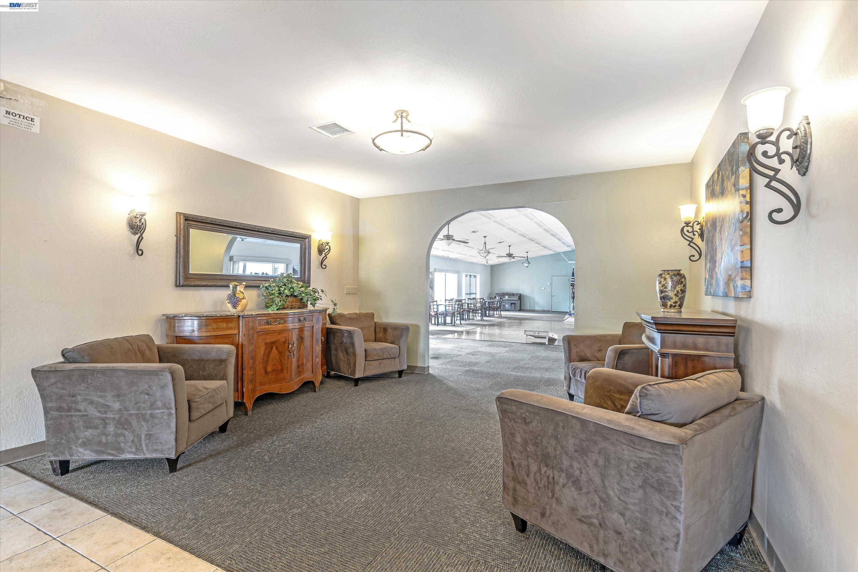 3263 Vineyard Ave # 62