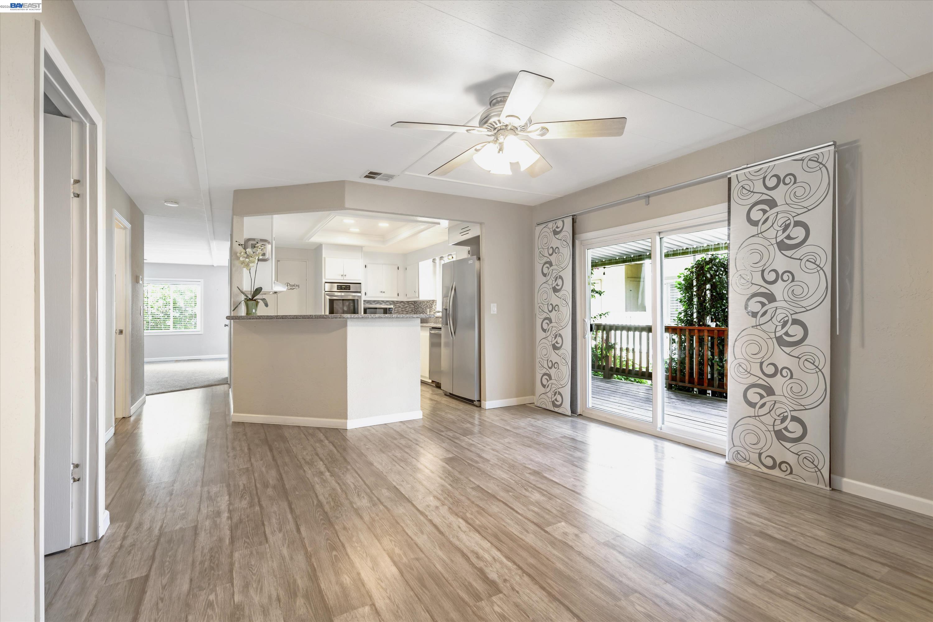 3263 Vineyard Ave # 62