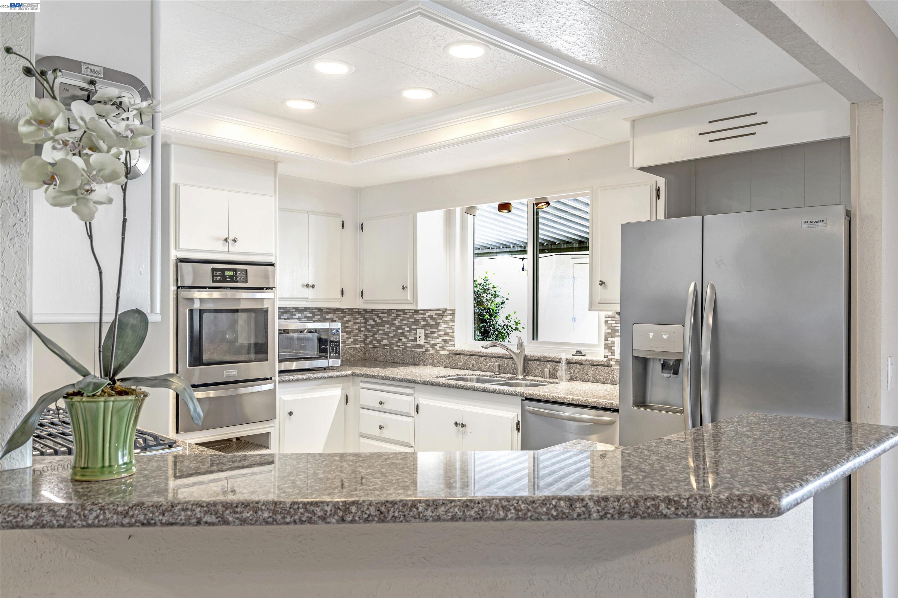 3263 Vineyard Ave # 62