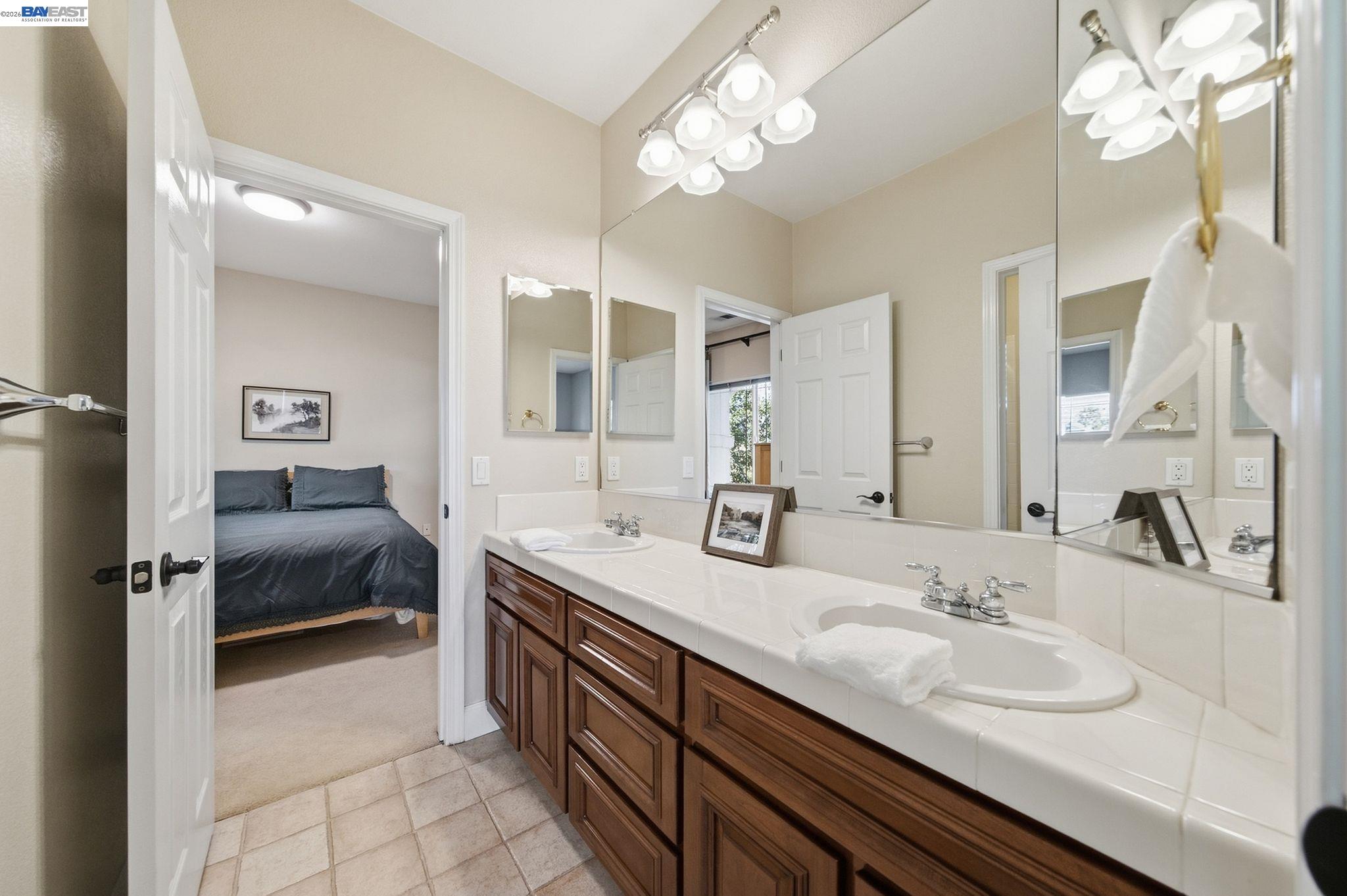 1579 Aria Ct