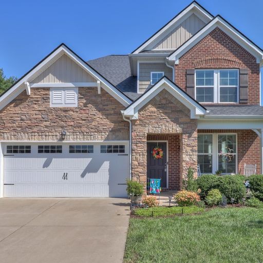 2634 Miranda Dr