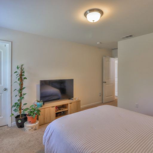 2634 Miranda Dr