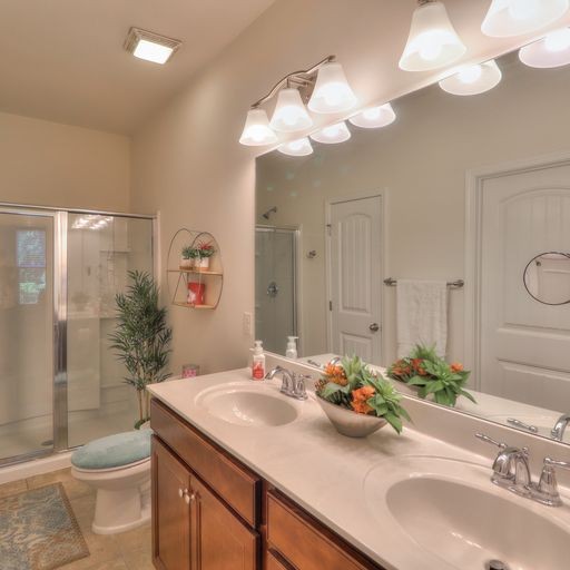 2634 Miranda Dr