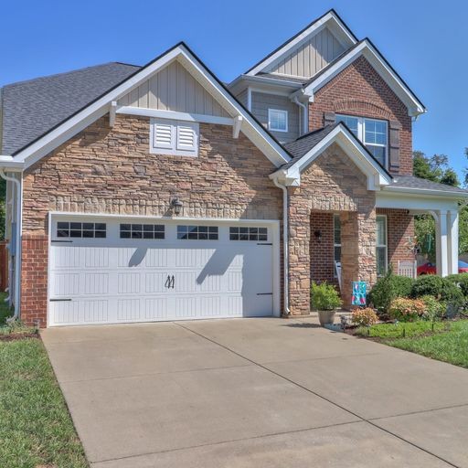 2634 Miranda Dr