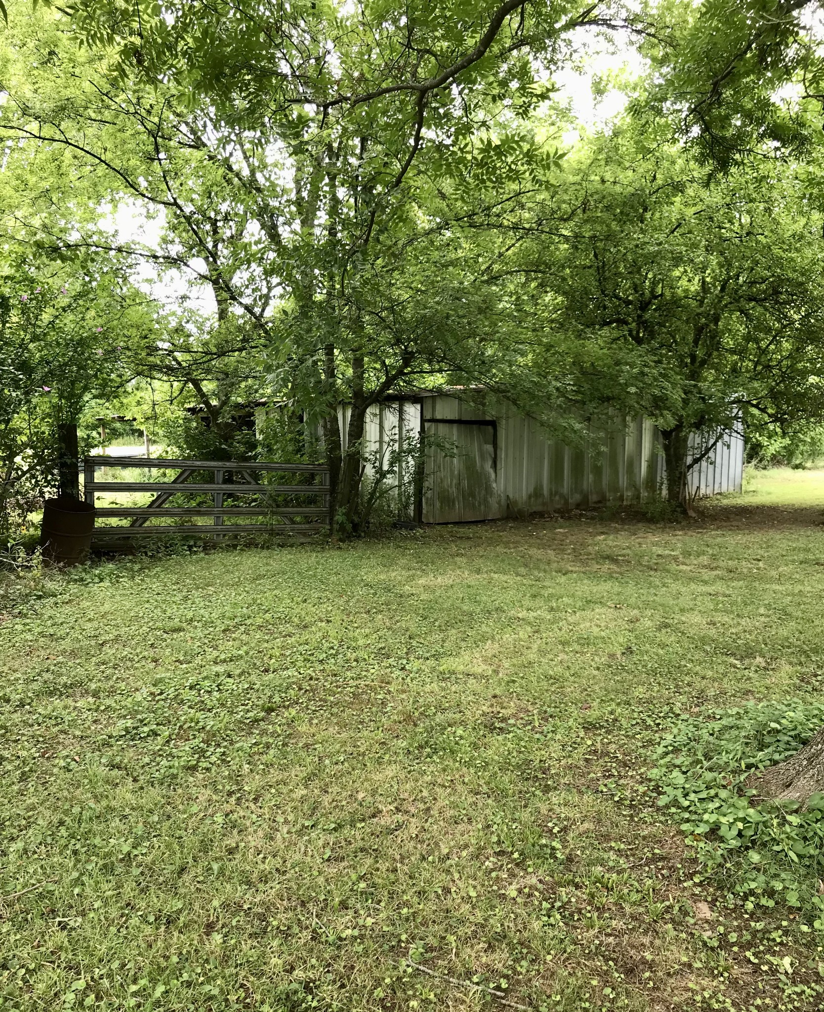341 Woods Rd