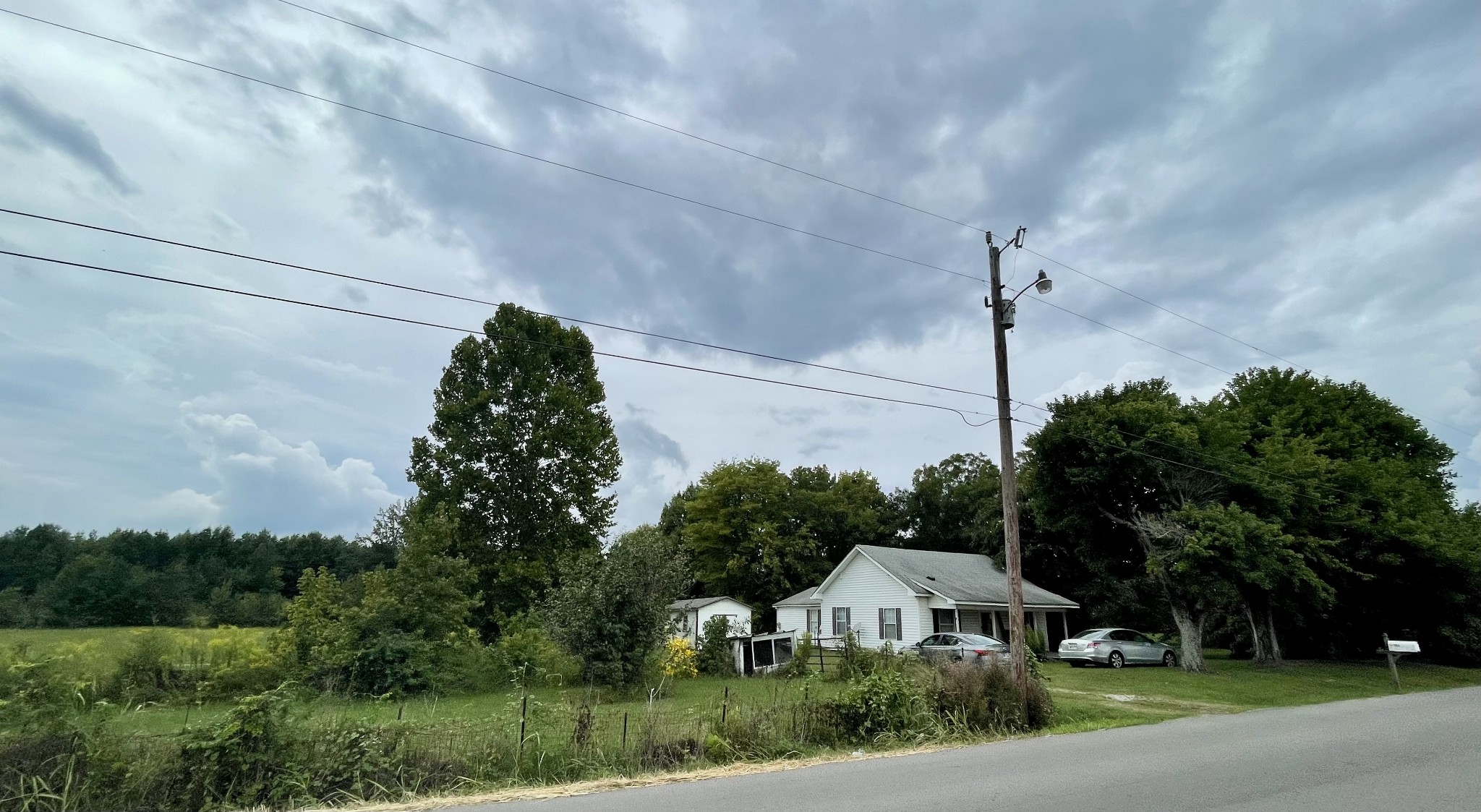341 Woods Rd