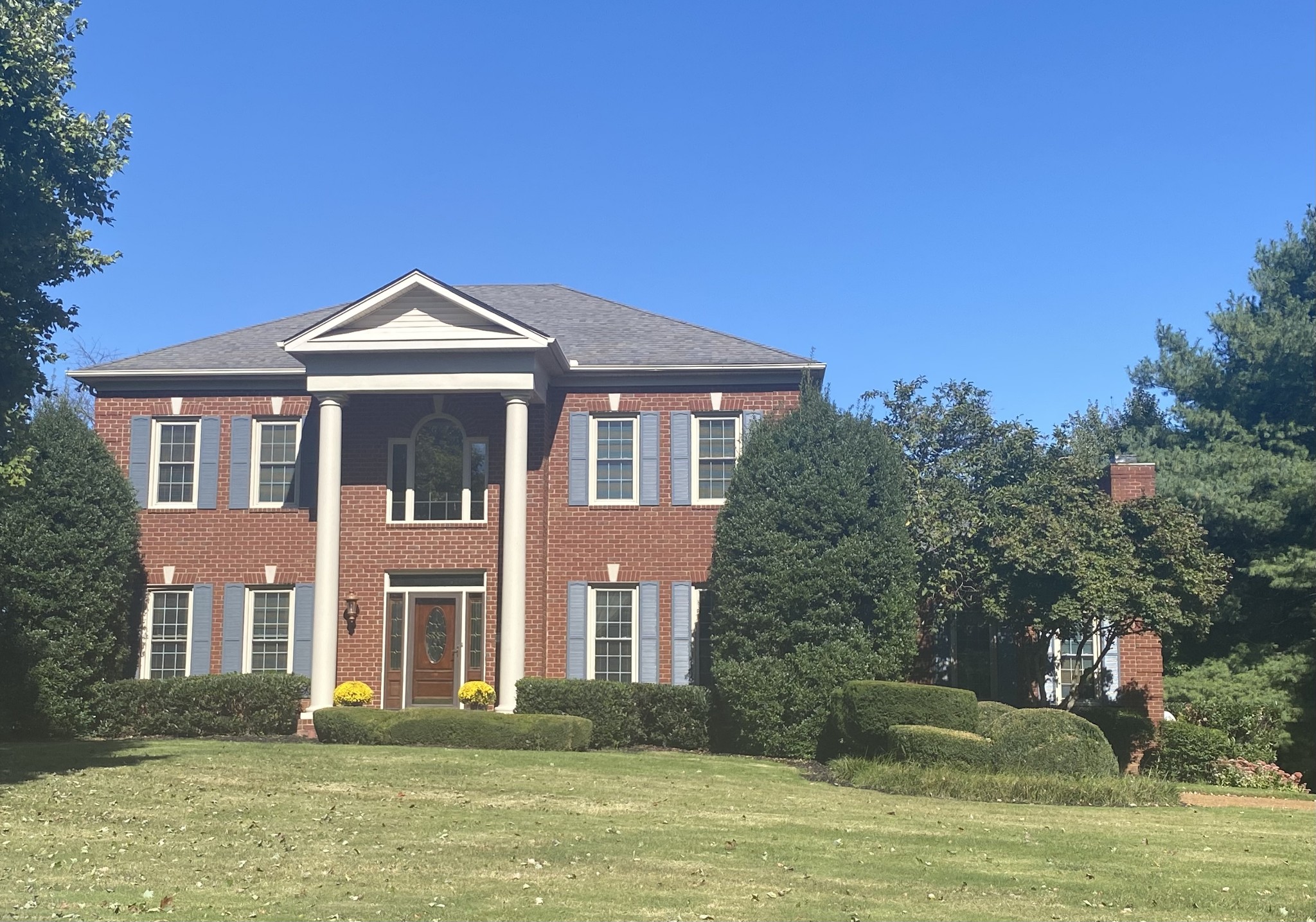 902 Briarwood Crst