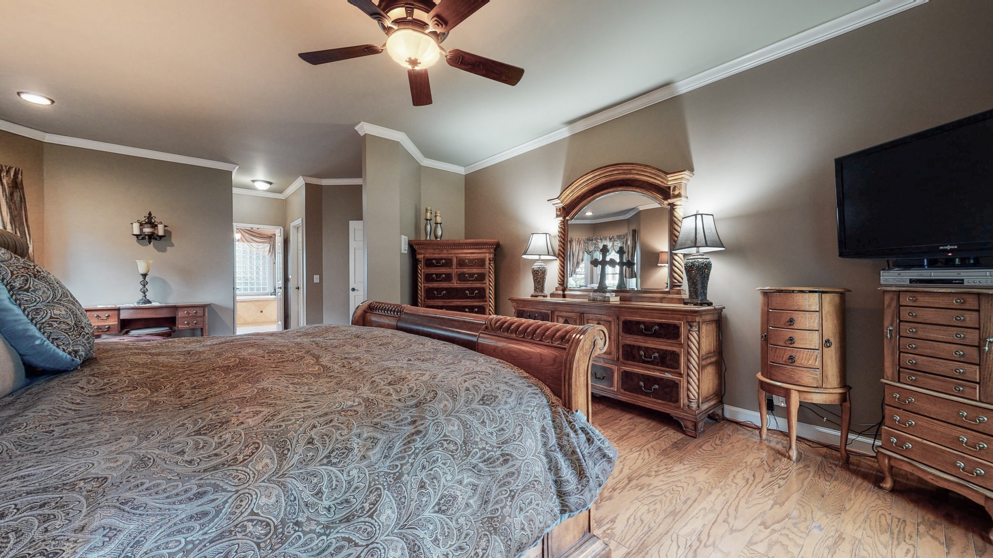 902 Briarwood Crst