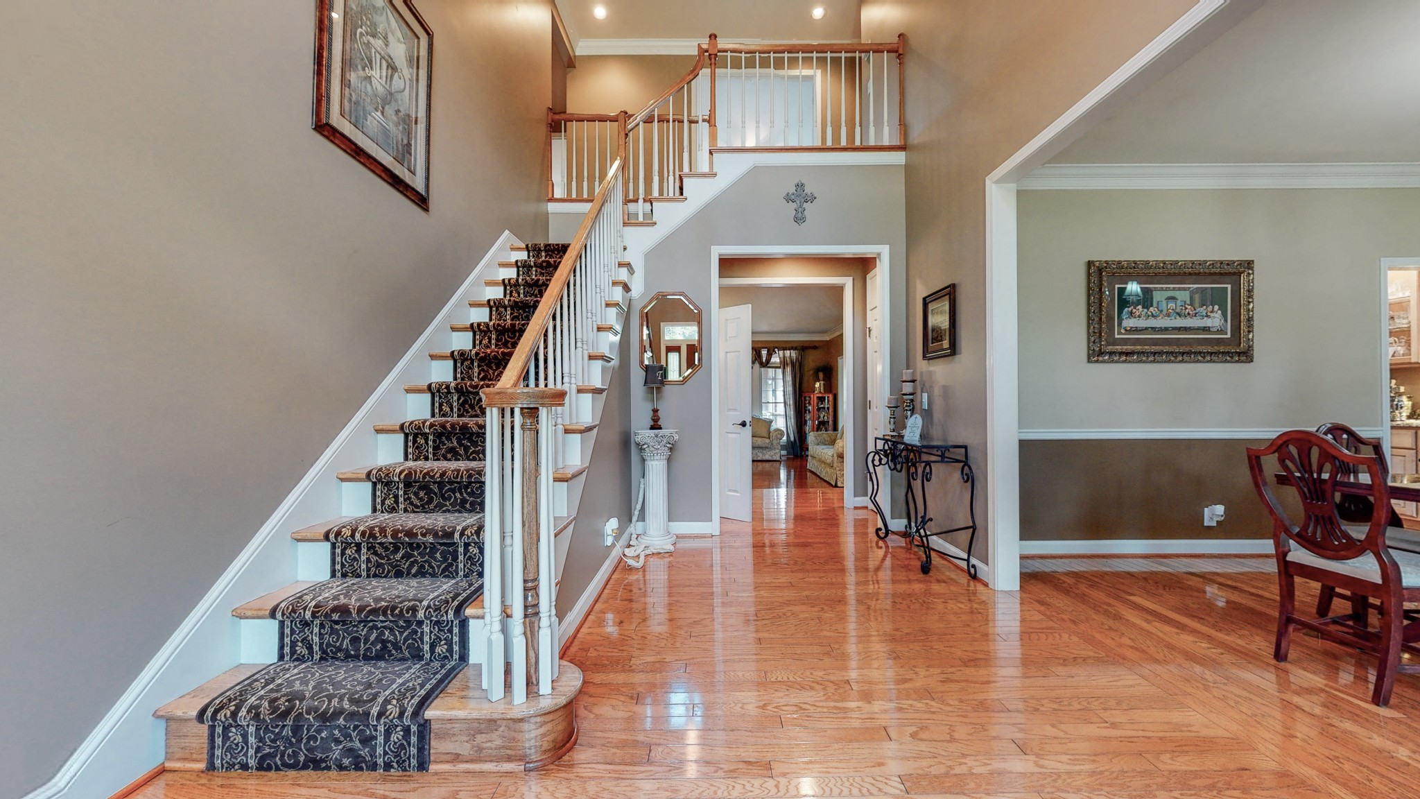 902 Briarwood Crst