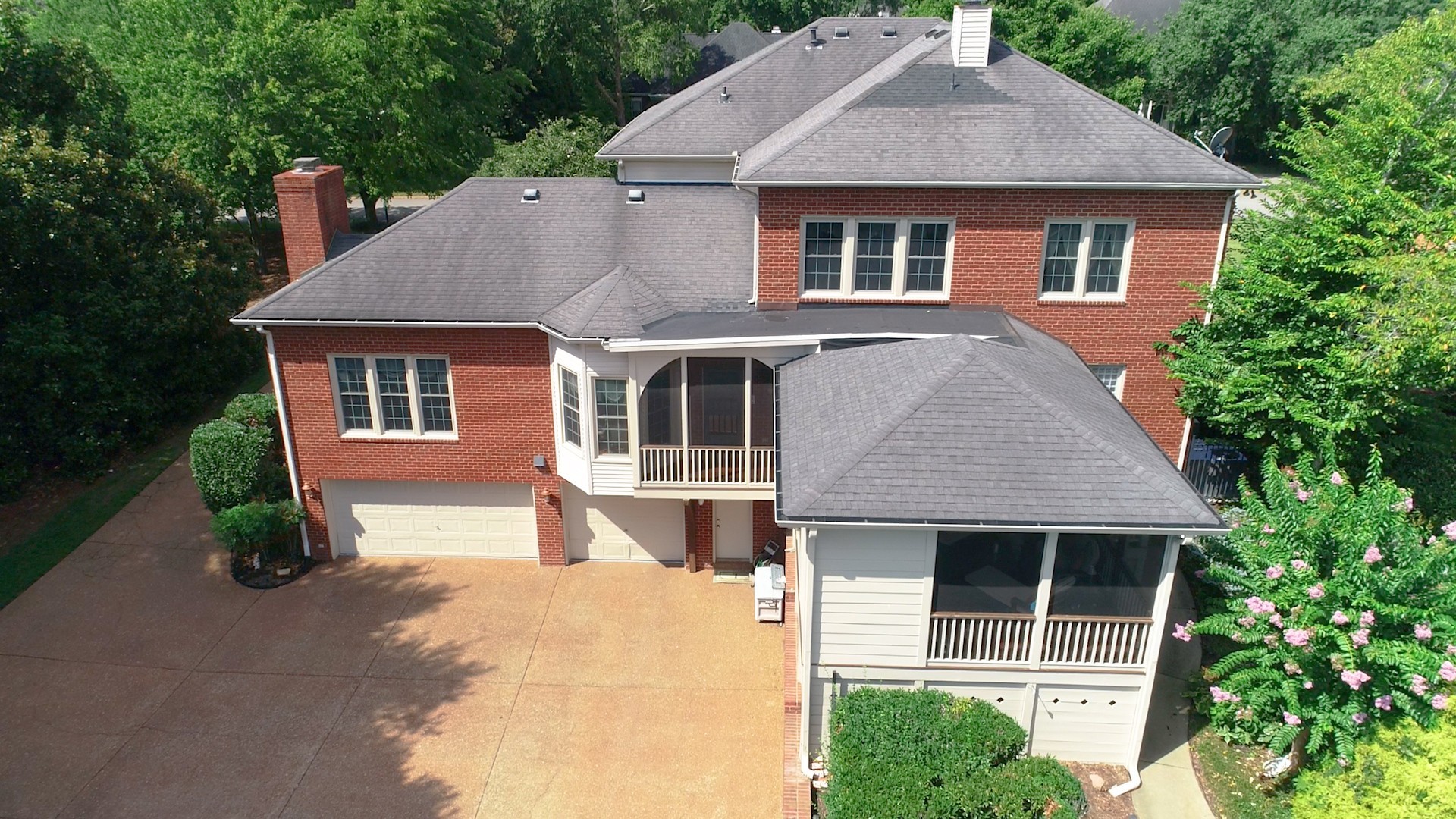 902 Briarwood Crst
