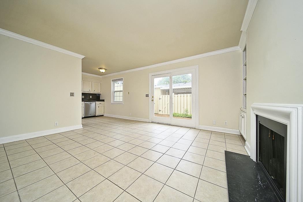8300 Sawyer Brown Rd Unit: Q305