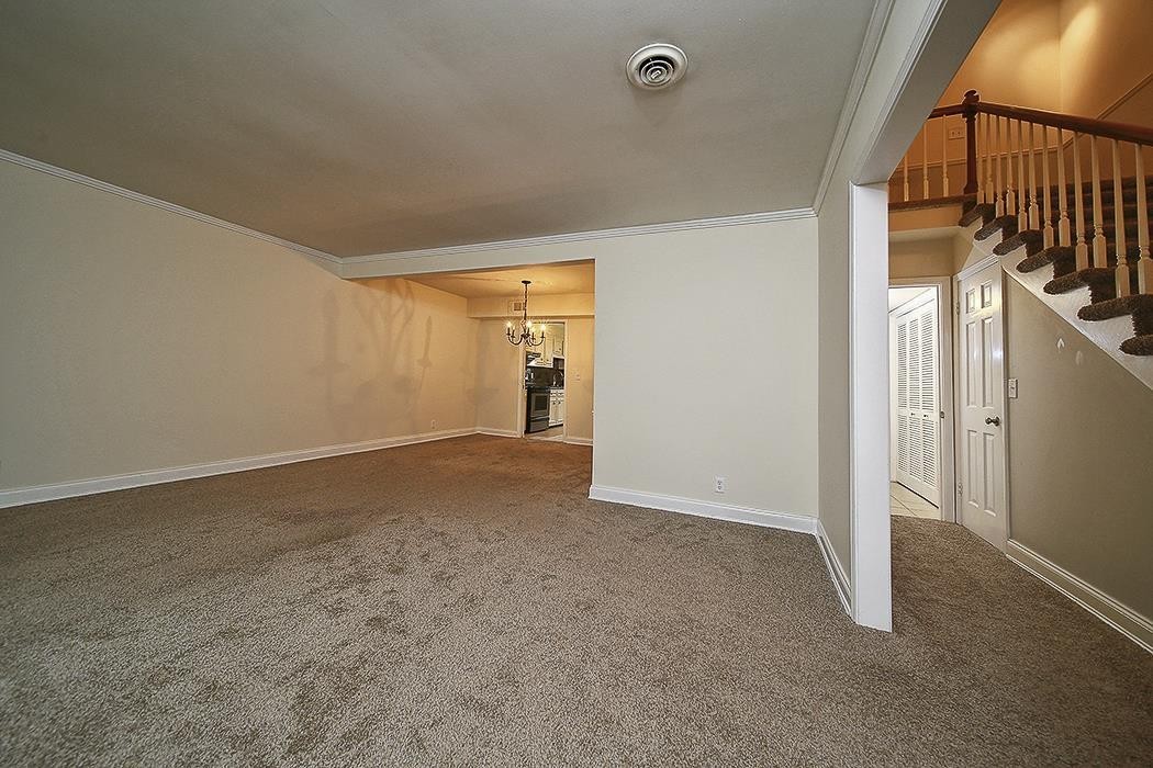 8300 Sawyer Brown Rd Unit: Q305