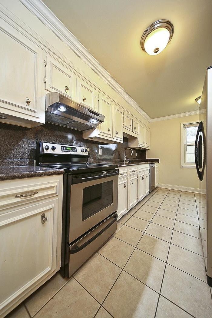 8300 Sawyer Brown Rd Unit: Q305