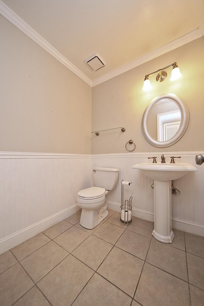 8300 Sawyer Brown Rd Unit: Q305