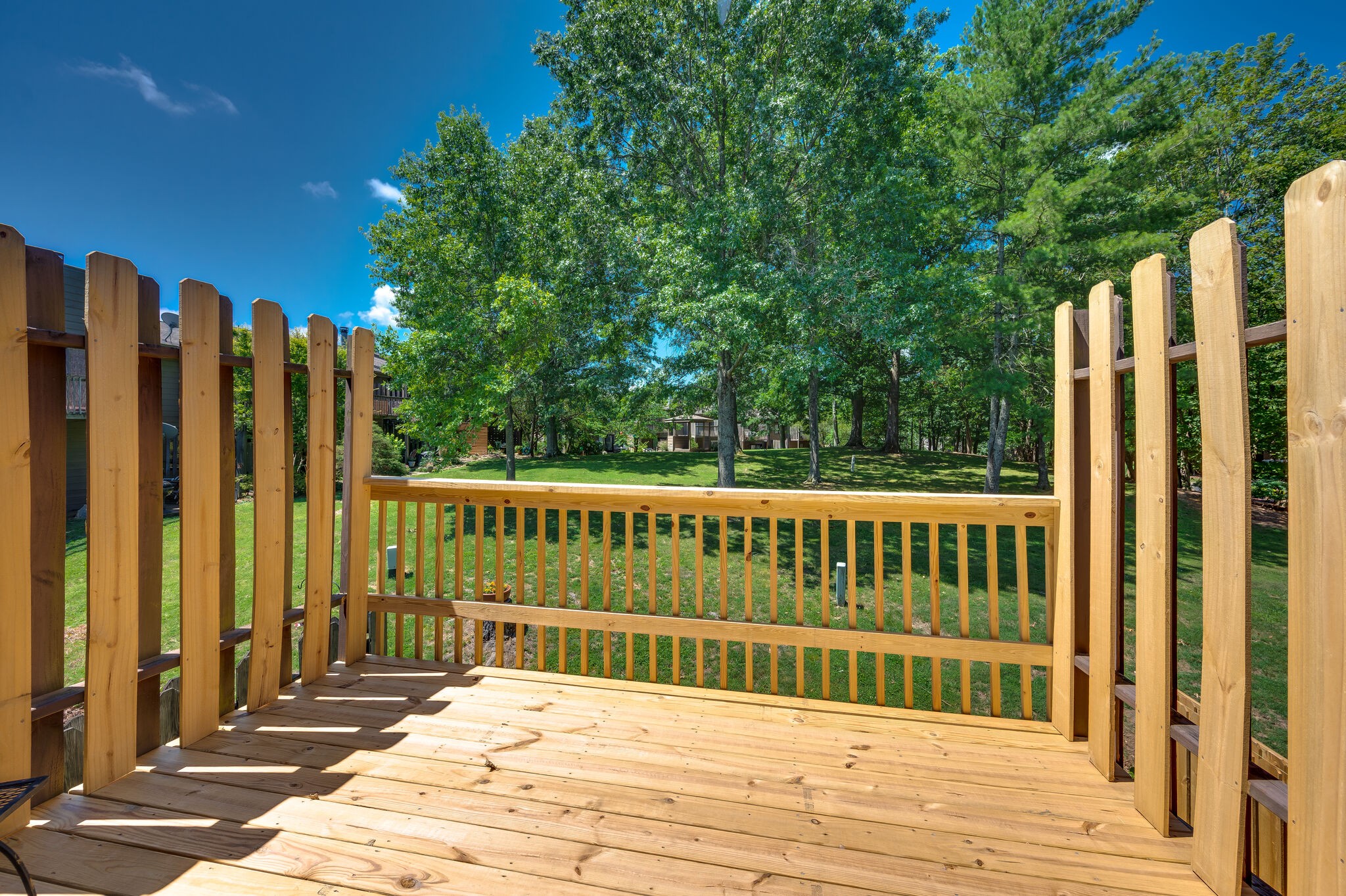 677 Harpeth Trace Dr