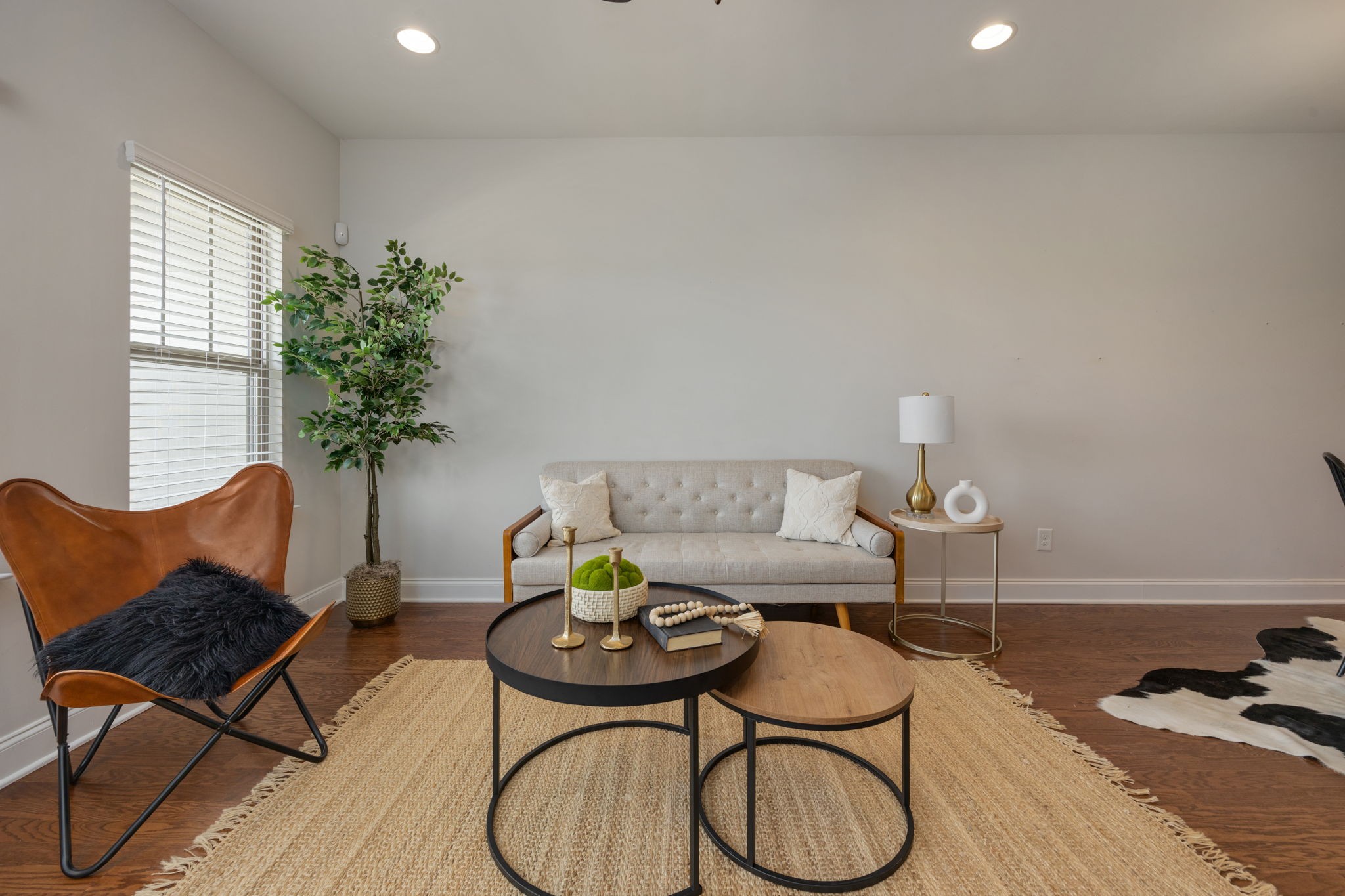 807 Arbon Vale Dr