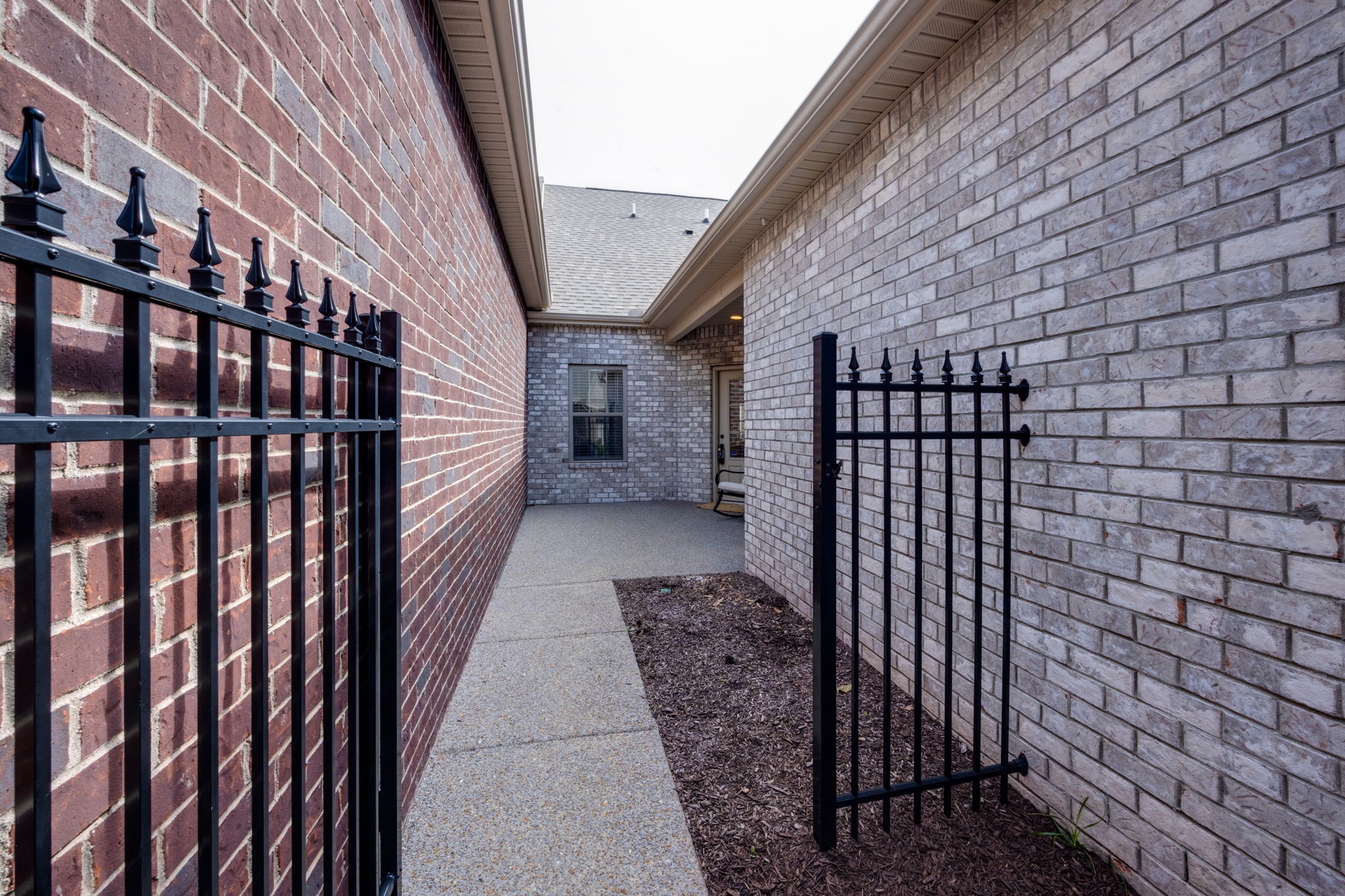 807 Arbon Vale Dr