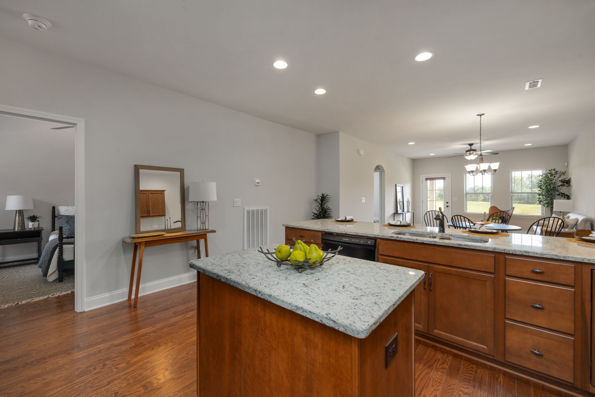 807 Arbon Vale Dr