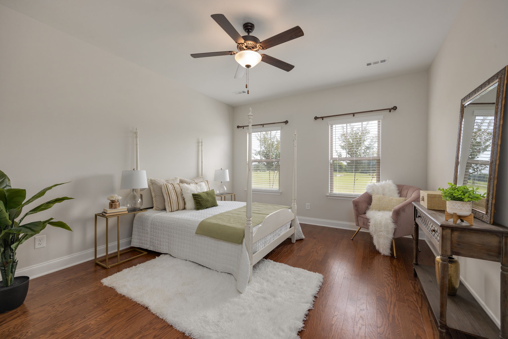 807 Arbon Vale Dr
