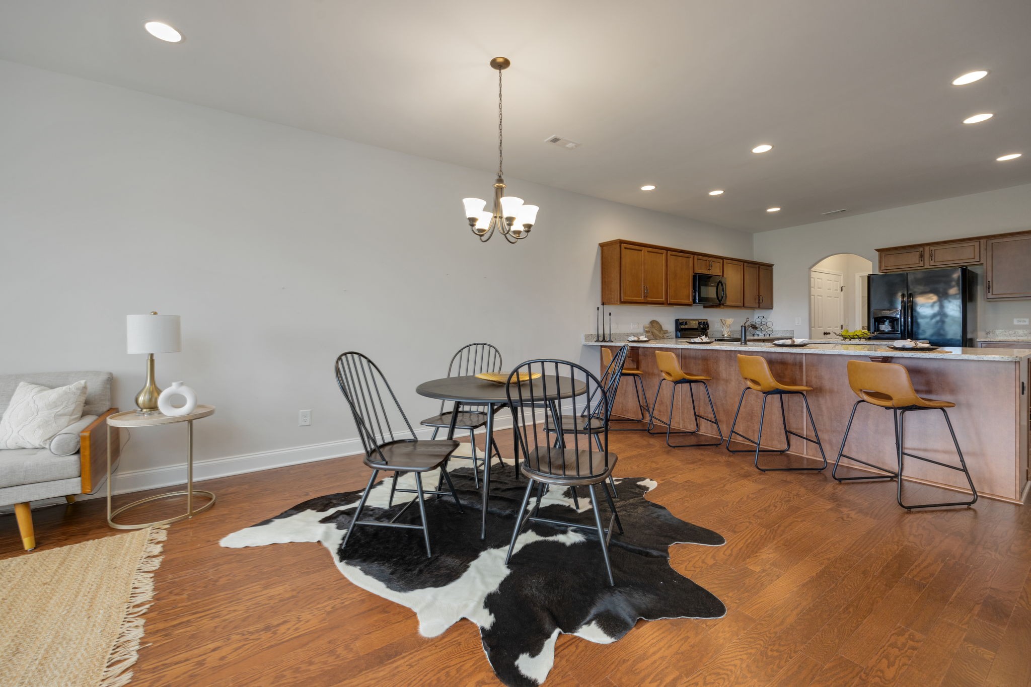 807 Arbon Vale Dr