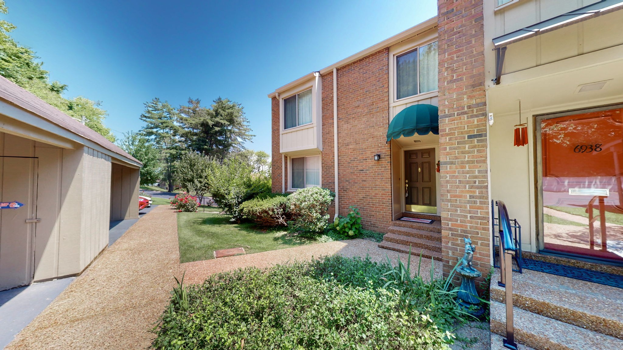 6939 Highland Park Dr