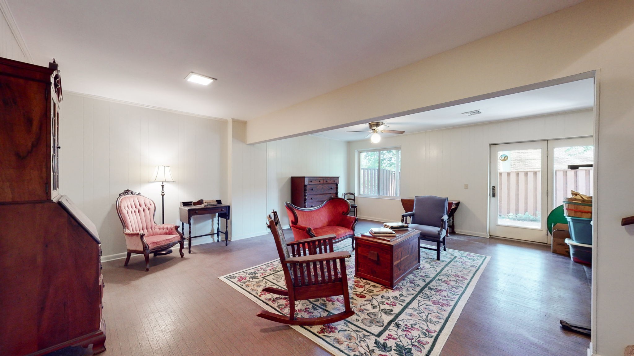 6939 Highland Park Dr