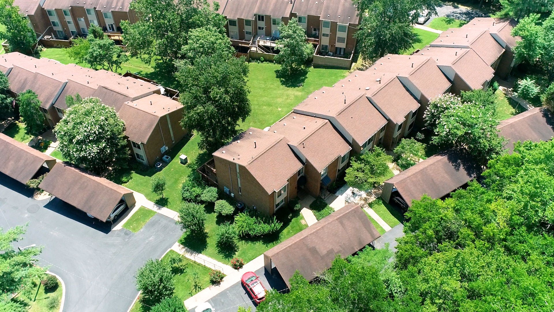 6939 Highland Park Dr
