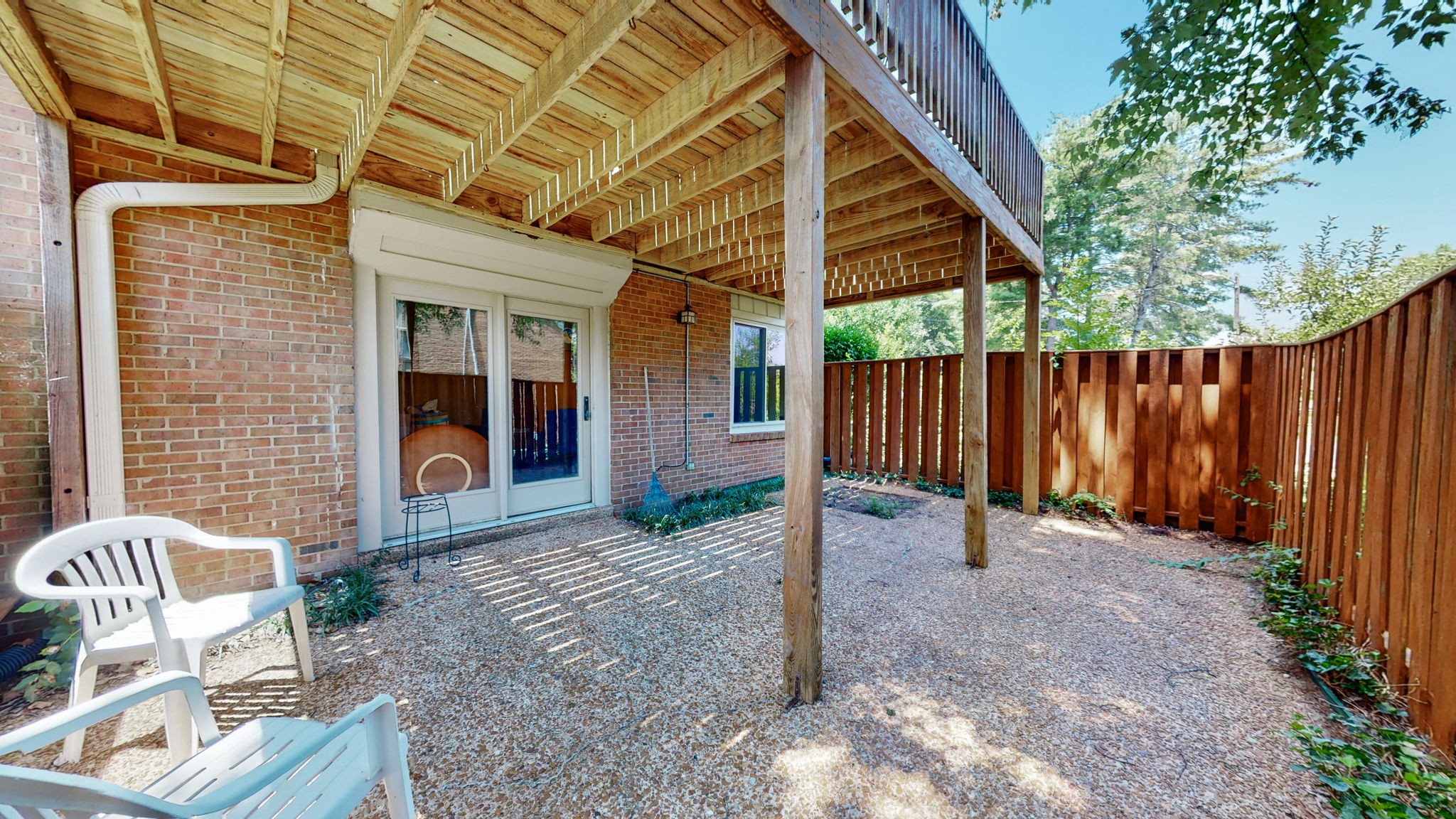 6939 Highland Park Dr