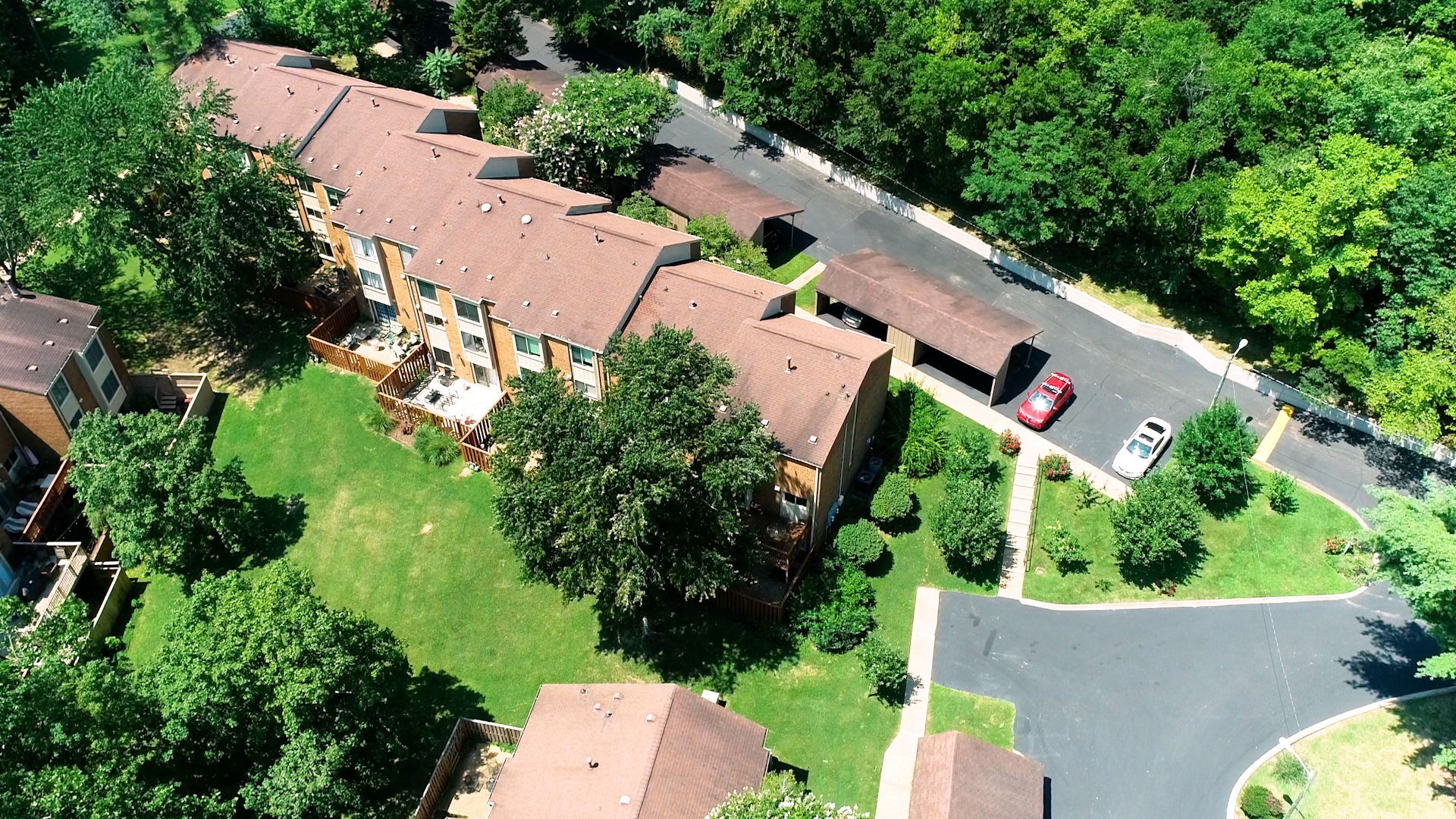 6939 Highland Park Dr