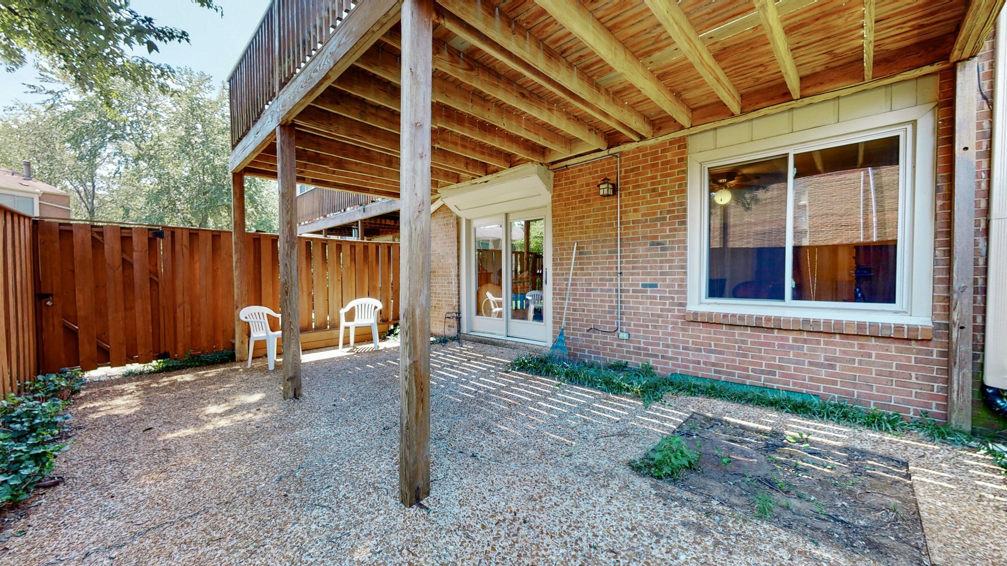 6939 Highland Park Dr