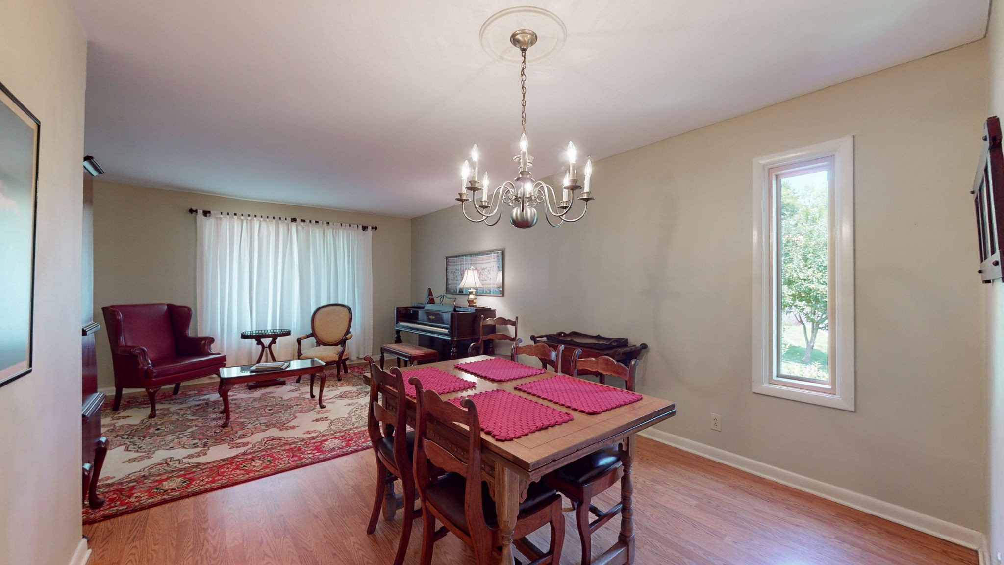 6939 Highland Park Dr