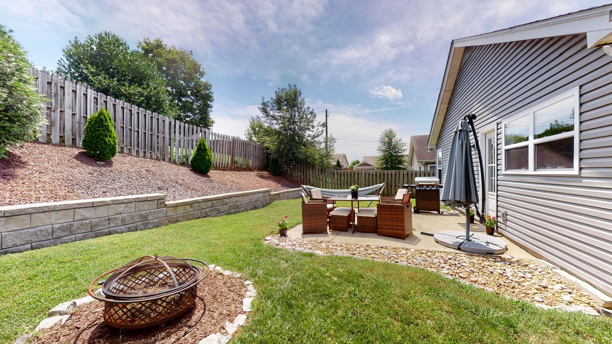 4025 Stonybrook Dr