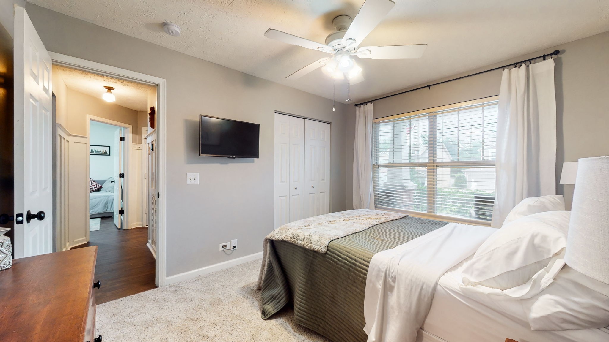 4025 Stonybrook Dr