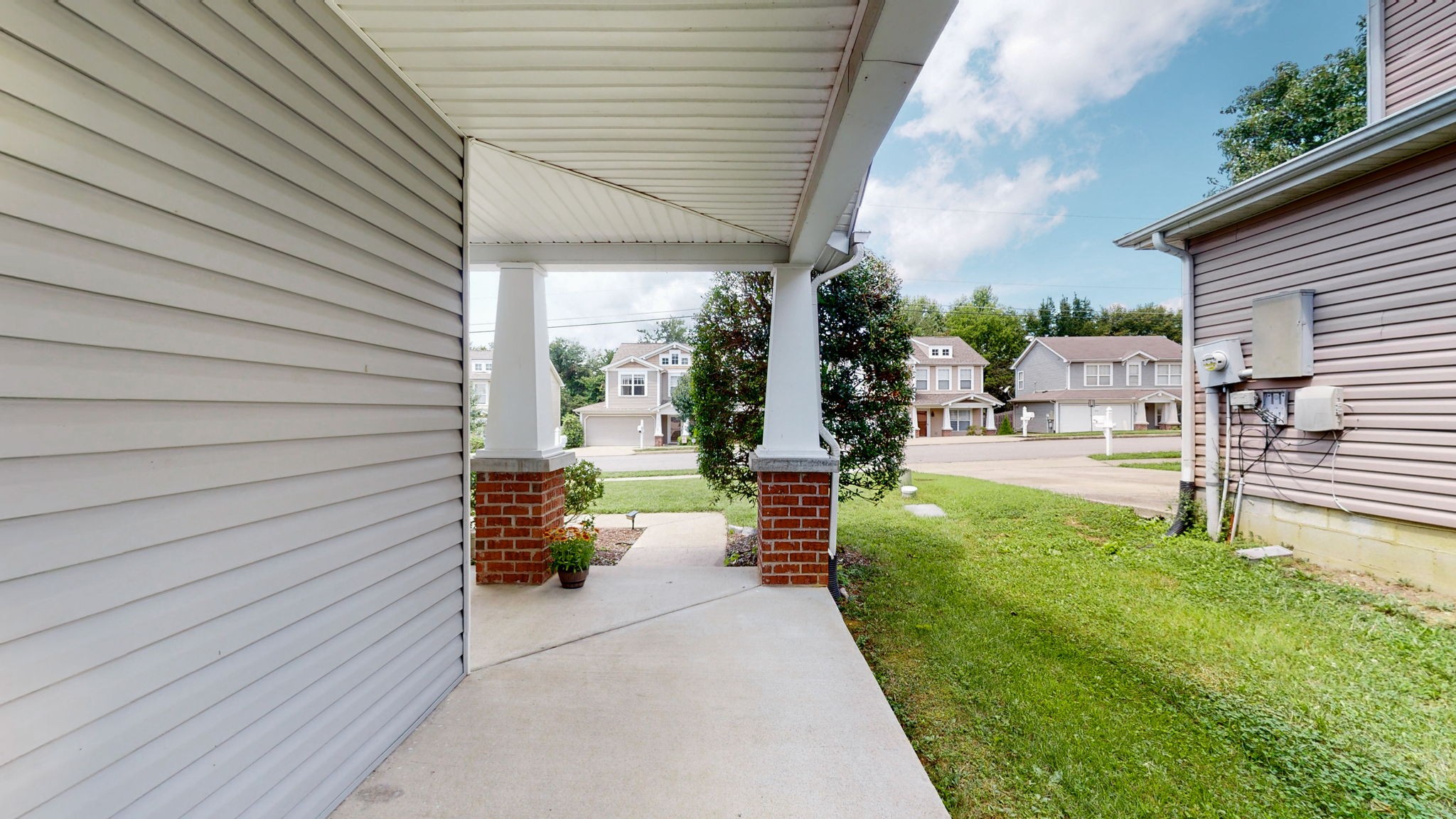 4025 Stonybrook Dr