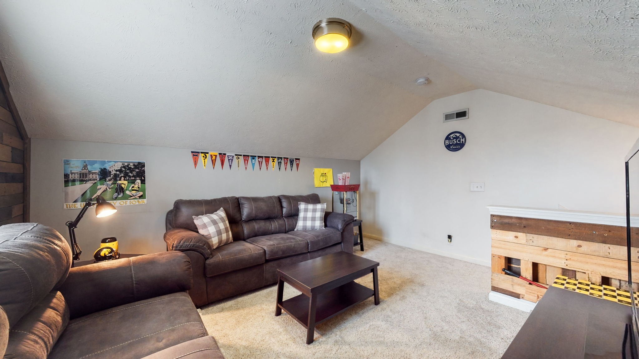 4025 Stonybrook Dr