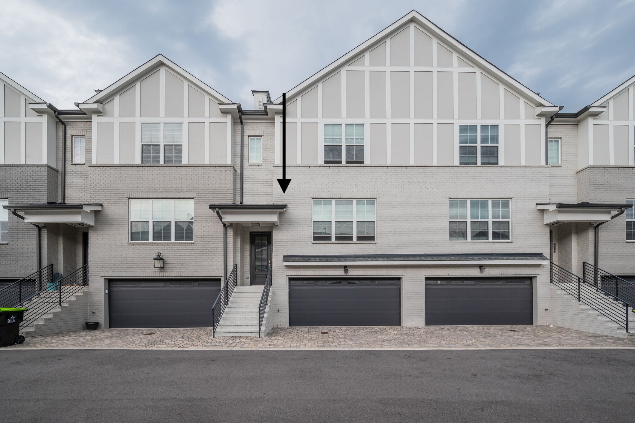 7019 Westside Cir