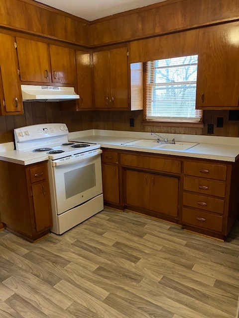 110 Allen Dr Unit: B