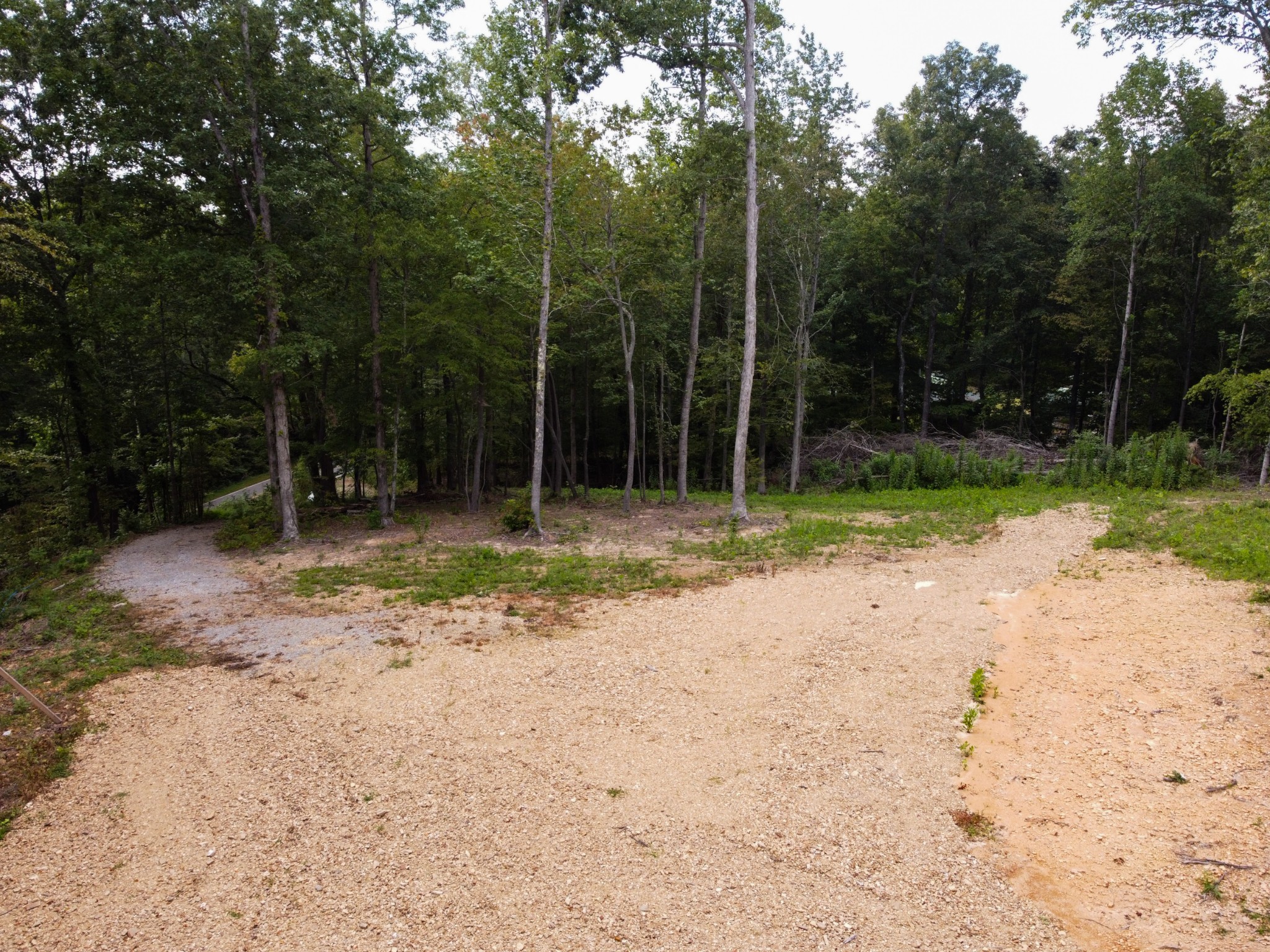 2033 White Oak Rd