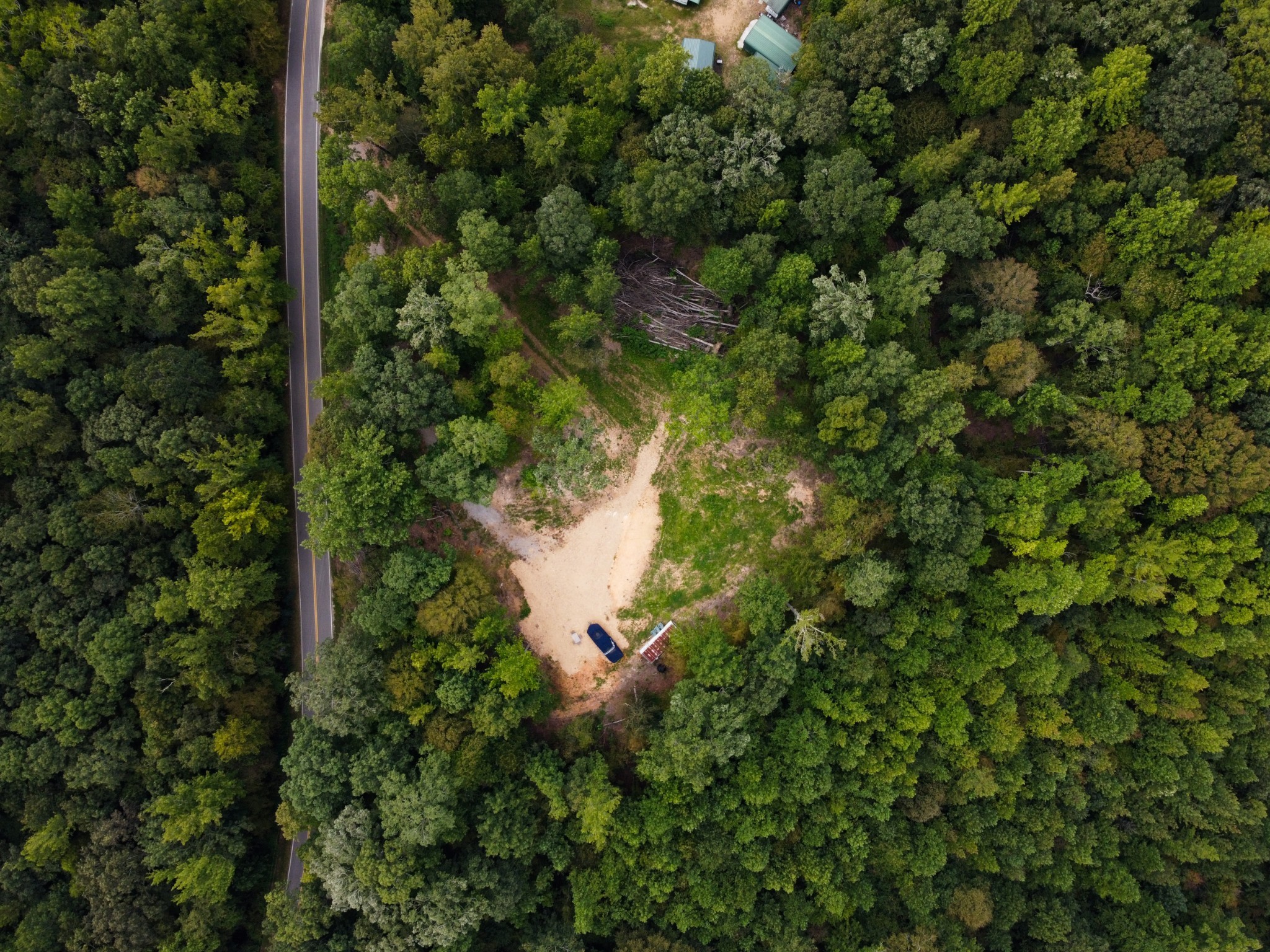 2033 White Oak Rd