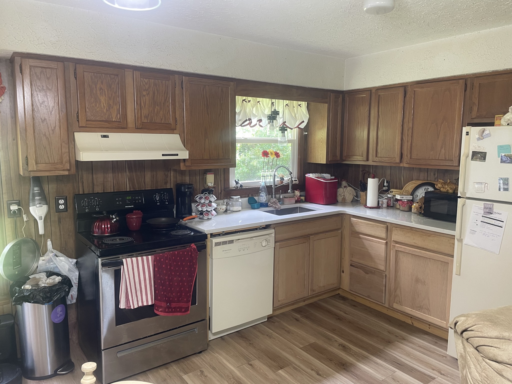 103 Ravenwood Cir