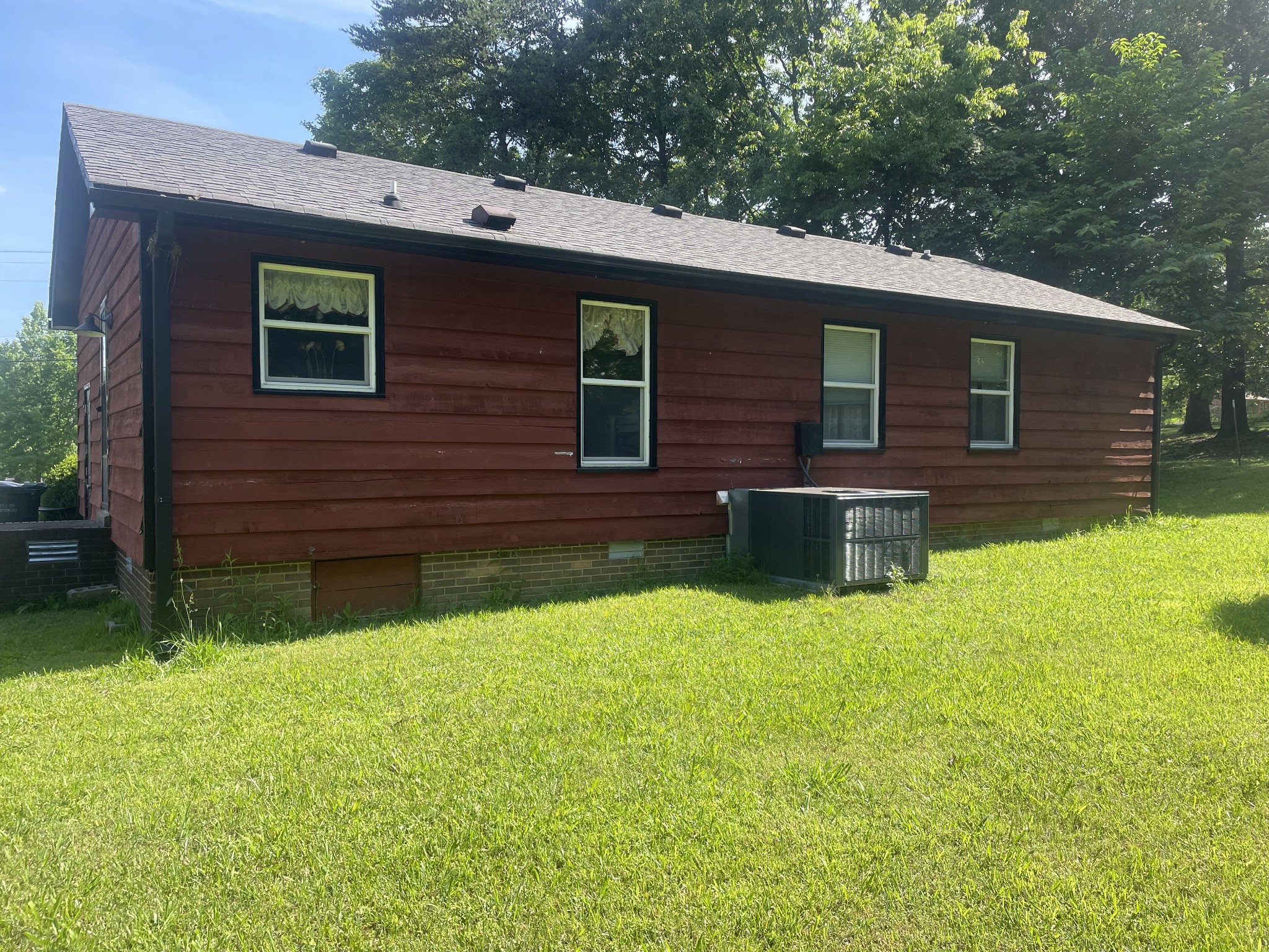 103 Ravenwood Cir