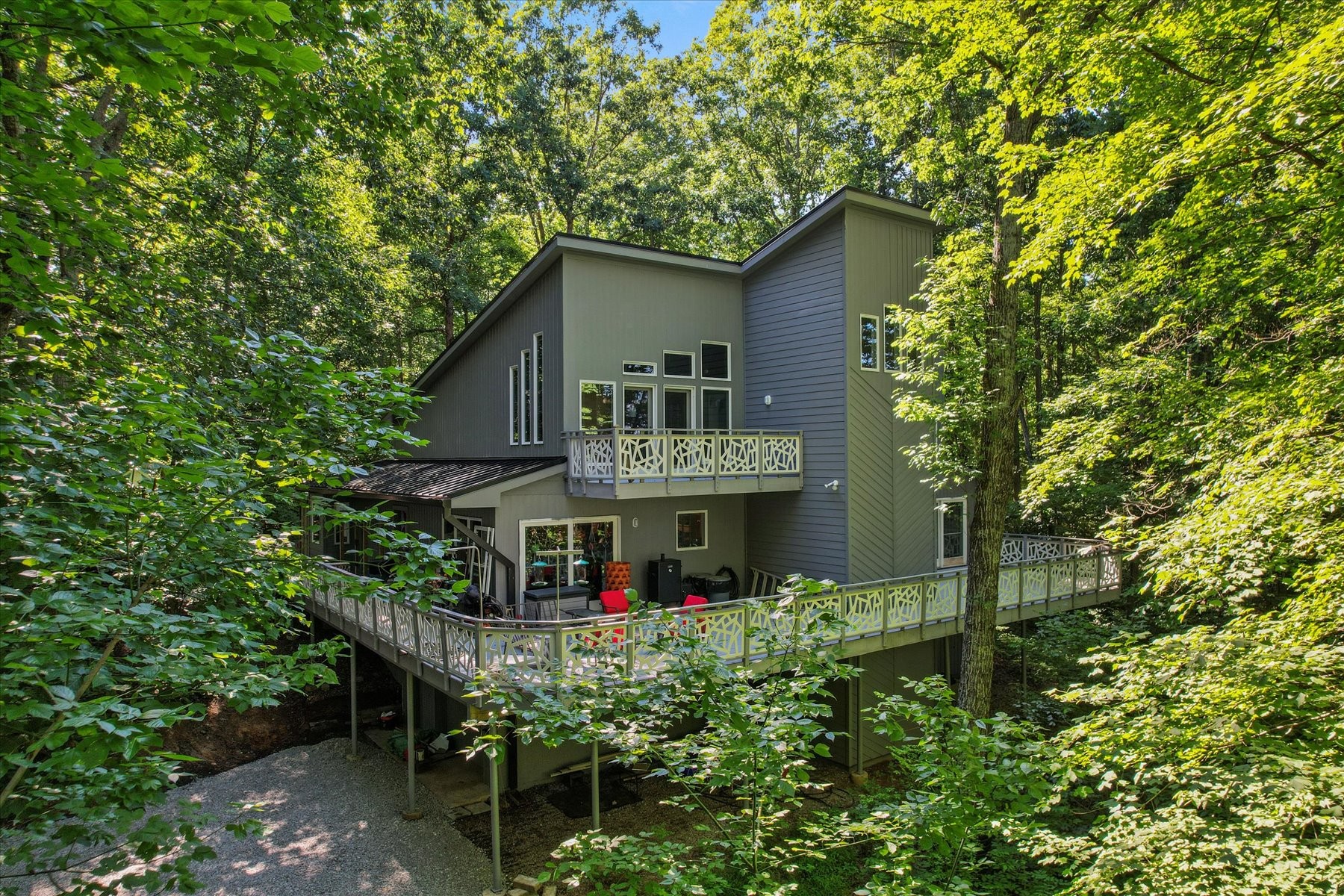 150 Shade Tree Ln