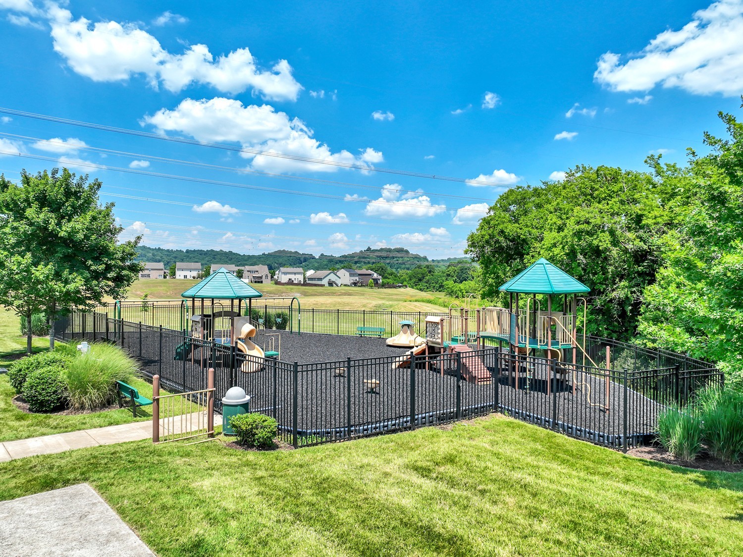 1308 Scarcroft Ln