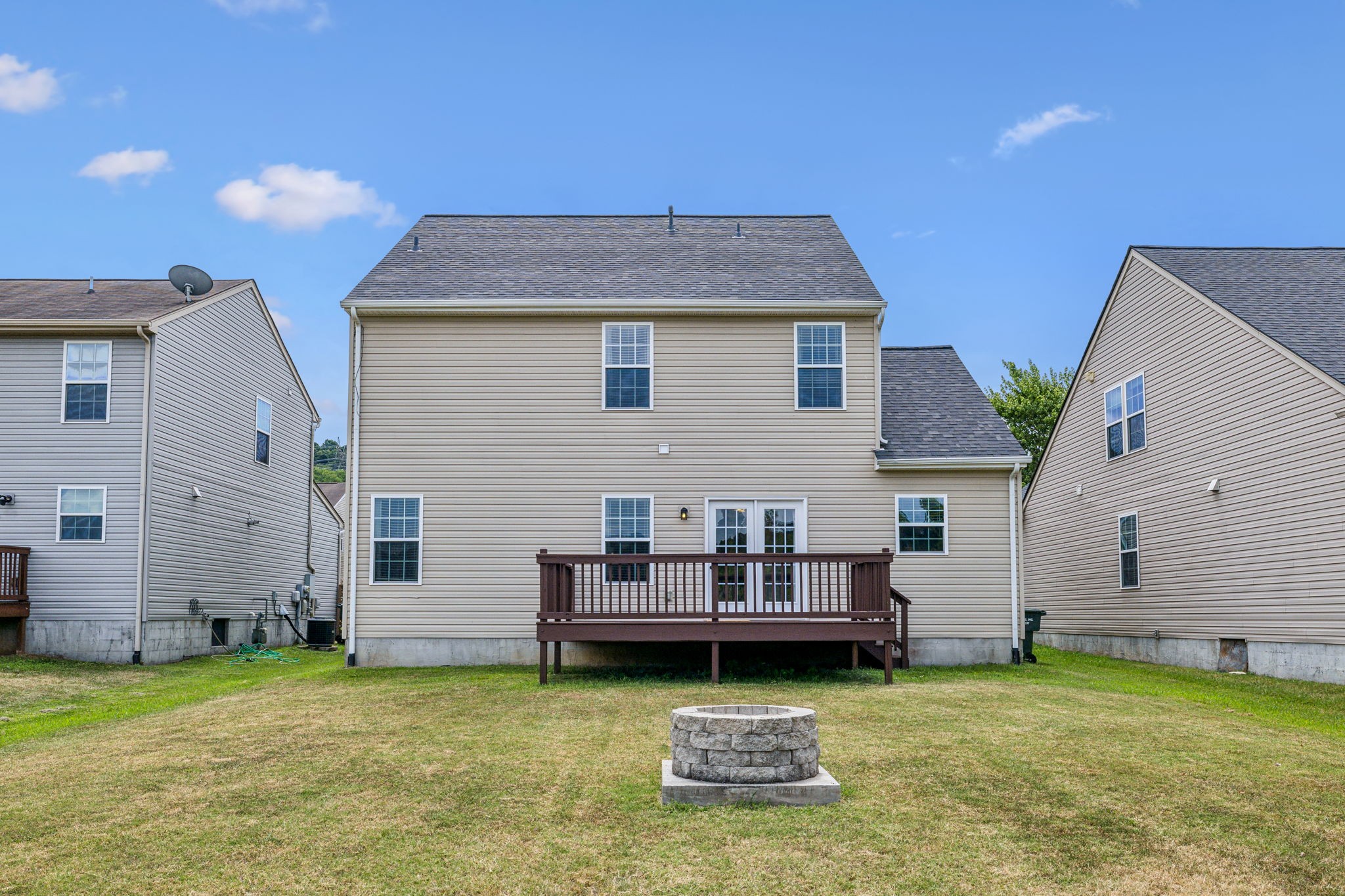 1308 Scarcroft Ln