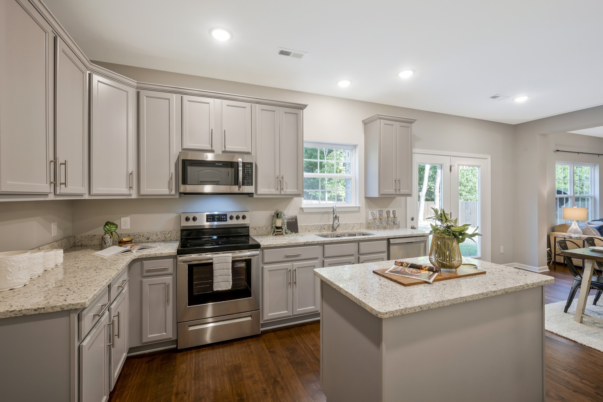 306 Wyburn Pl