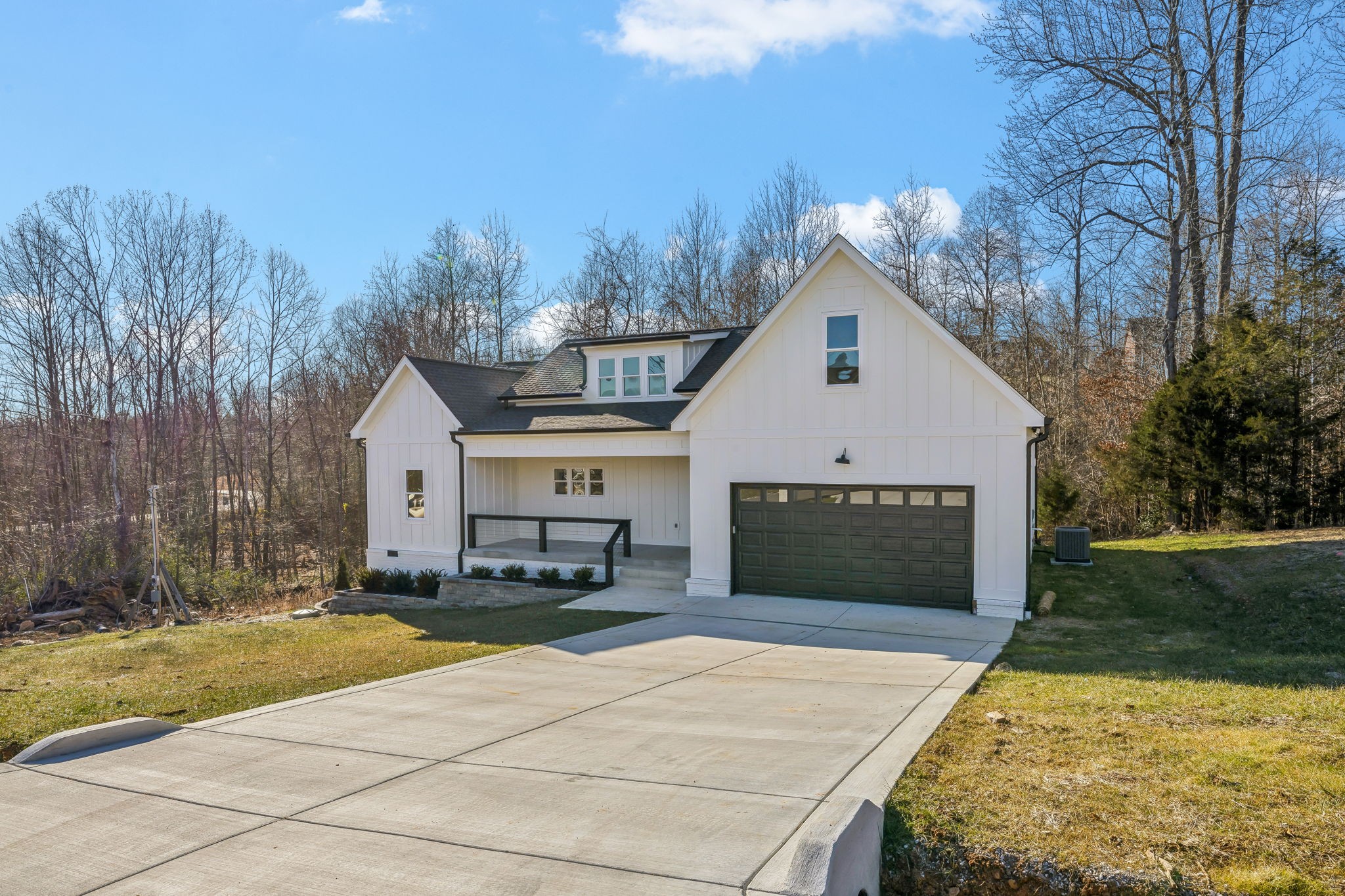 103 Laken Ln