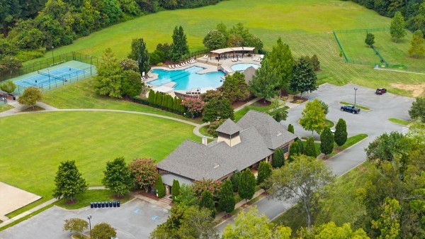 3120 Hazelton Dr