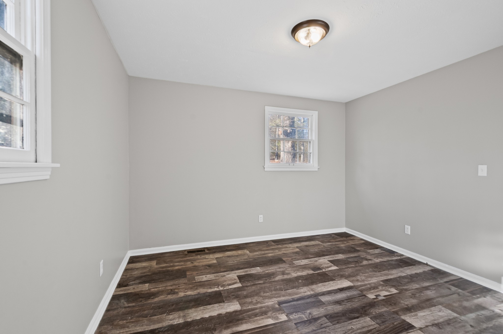 516 Grindstone Hollow Rd