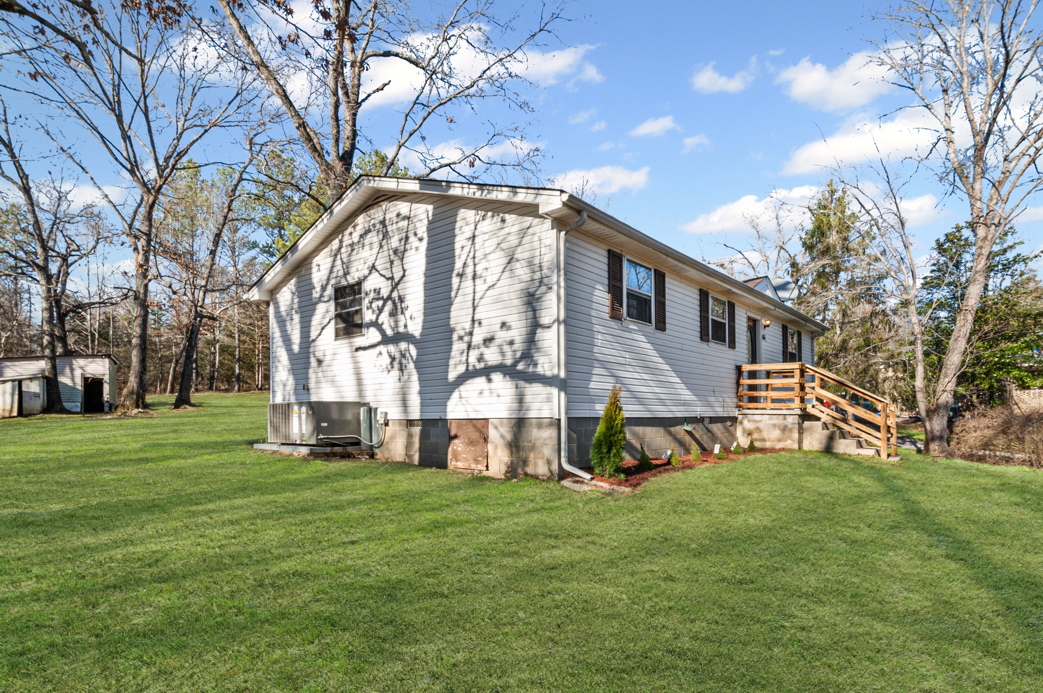 516 Grindstone Hollow Rd